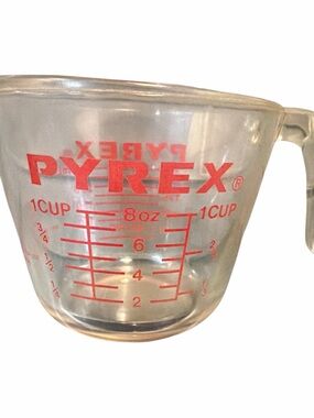 Vintage PYREX 508 borosilicate Glass 1-Cup Measuring Cup‎ with Red Markings USA
